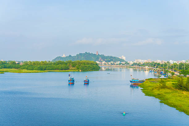 istock Beautiful city in the morning 481453510