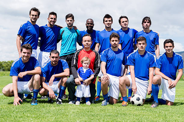 istock Group of soccer players 481509951