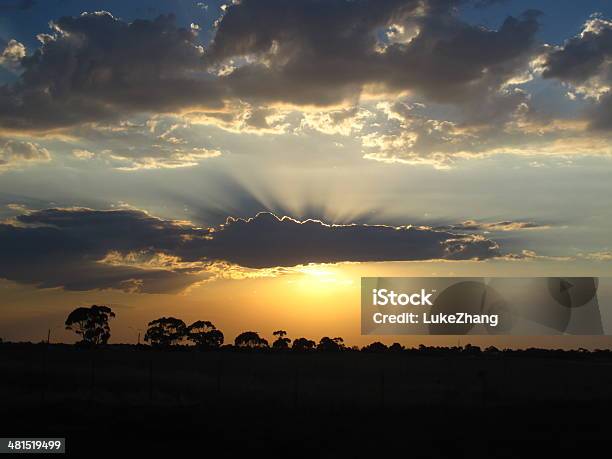 Pôr Do Sol As Sombras - Fotografias de stock e mais imagens de Ao Ar Livre - Ao Ar Livre, Austrália, Autoestrada