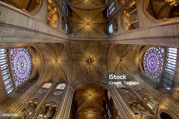 大聖堂の天井のパリフランス - パリ ノートルダム大聖堂のストックフォトや画像を多数ご用意 - パリ ノートルダム大聖堂, 円花窓, カトリック