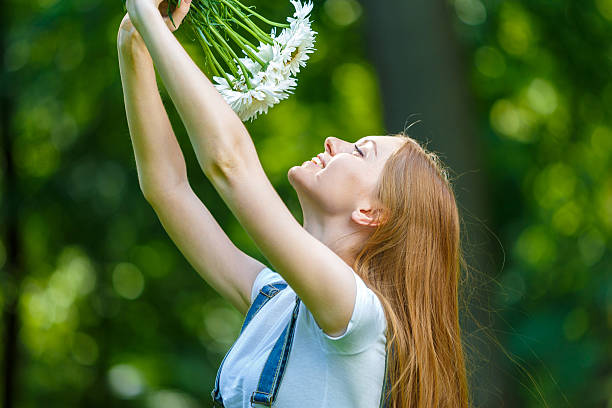 istock Beautiful smiling red-haired young woman 481540348