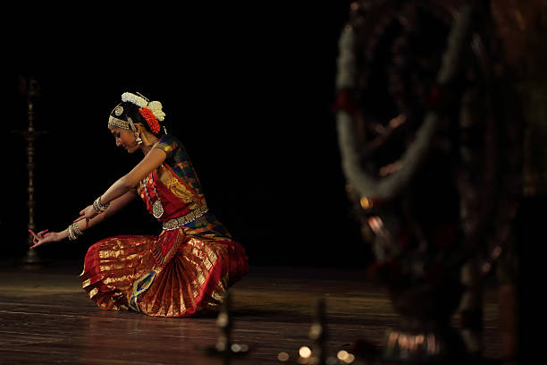 Nidhi Ravishankar - Bharatanatyam Bangalore, India - August 3, 2014: Nidhi Ravishankar, a young girl performs bharatanatyam recital at JSS auditorium for the first time in an event organised by her father Mr.Ravishankar. She began to practice classical dance since her childhood. bharatanatyam dancing stock pictures, royalty-free photos & images