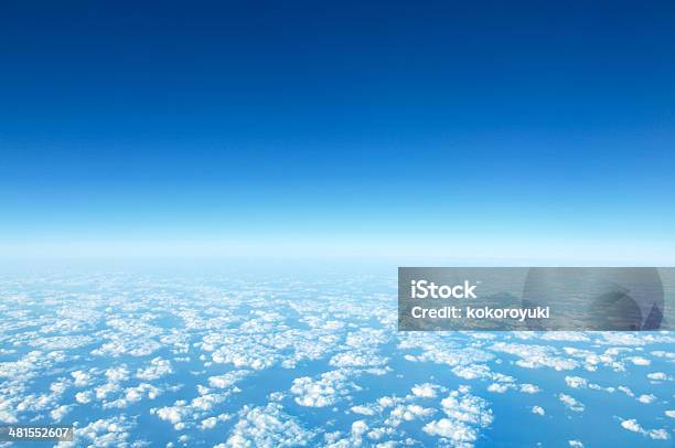 Panorama Nubes Foto de stock y más banco de imágenes de Aire libre - Aire libre, Arriba de, Azul