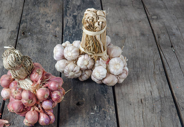 istock Bunch of onions and garlic 481563780