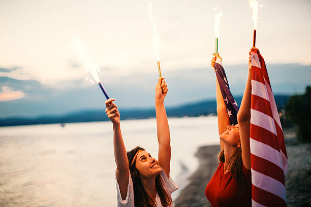 istock Fourth of July celebration 481571878