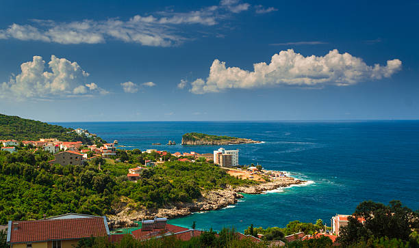 O Montenegro, bela paisagem do Mar Adriático - foto de acervo