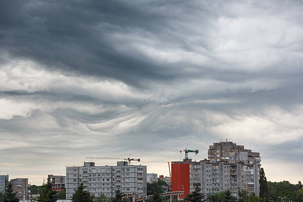 istock Dark clouds asperatus over Kaliningrad 481577232