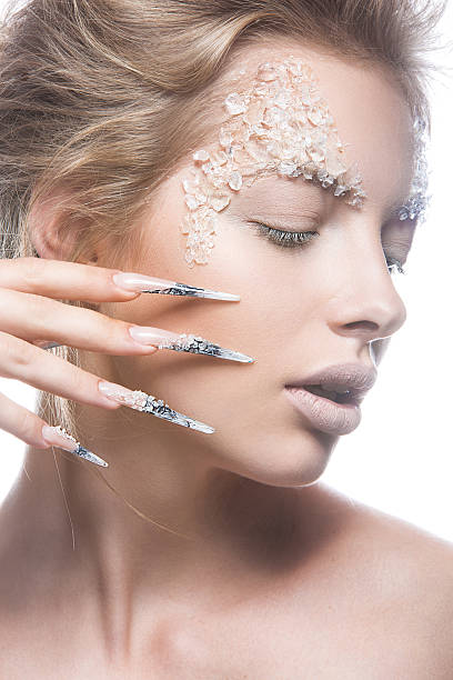 istock Beautiful fashion model with long nails, creative makeup and manicure 481625080