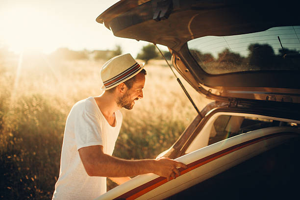 surfer-lebensstil - cool-pack stock-fotos und bilder