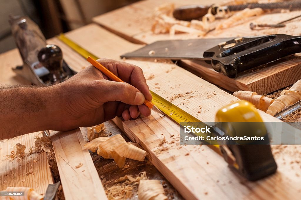 carpenter à mesure - Photo de Menuisier libre de droits