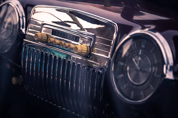 istock Radio in interior of old car 481630509