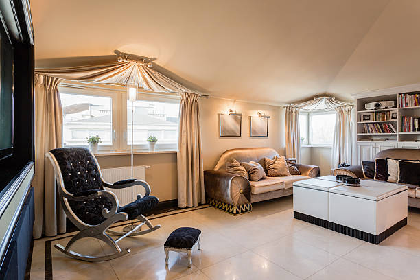 istock Exclusive family room 481645234