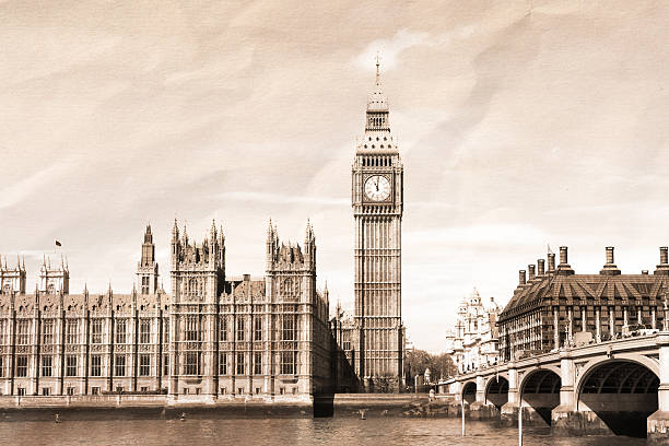 istock Vintage view of London 481663549
