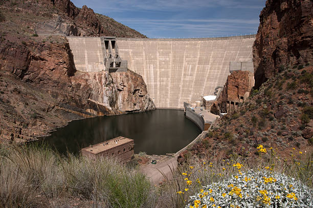istock Theodore Roosevelt Dam, Arizona, USA 481677904