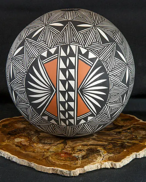 Spherical Acoma seed pot