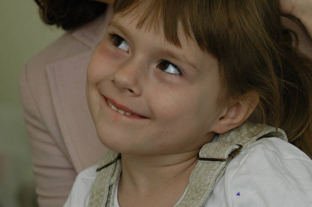 istock Four years girl, piercing 481723123