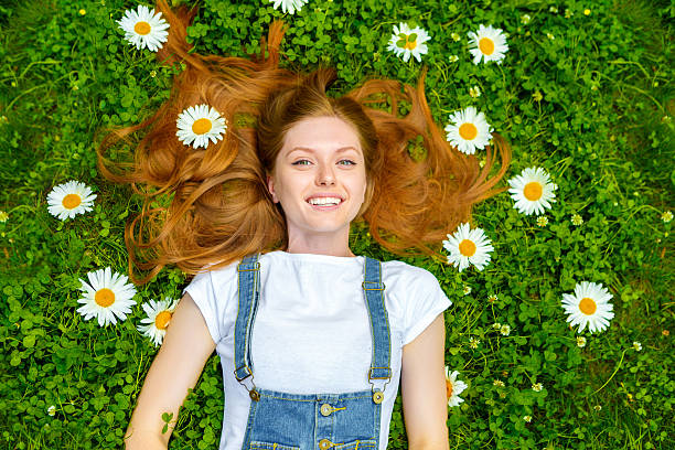 istock Beautiful smiling red-haired young woman 481728422