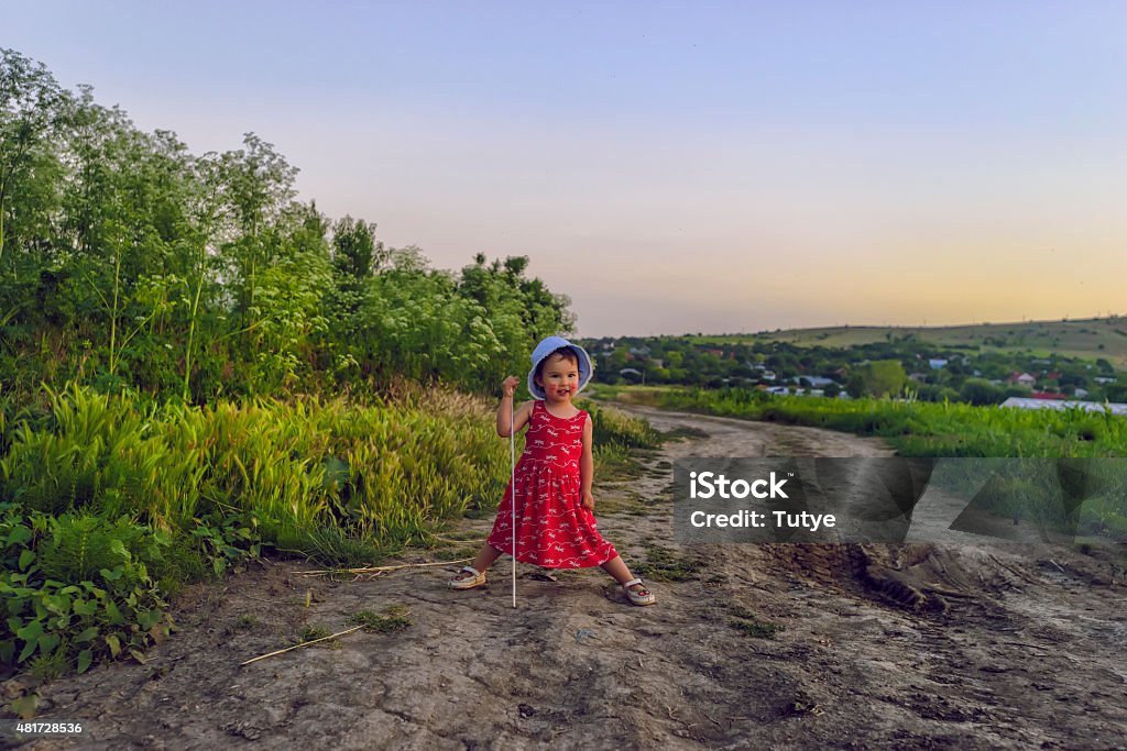 Menina shepherd com sua equipe e pintado como indians - Foto de stock de Índio Americano royalty-free