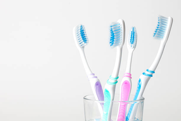 stark이 디자인하는 것은 인테리어 디자인에서 칫솔 - toothbrush dental hygiene glass dental equipment 뉴스 사진 이미지