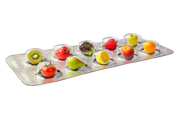 vitaminas - blister pack pill medicine healthcare and medicine - fotografias e filmes do acervo