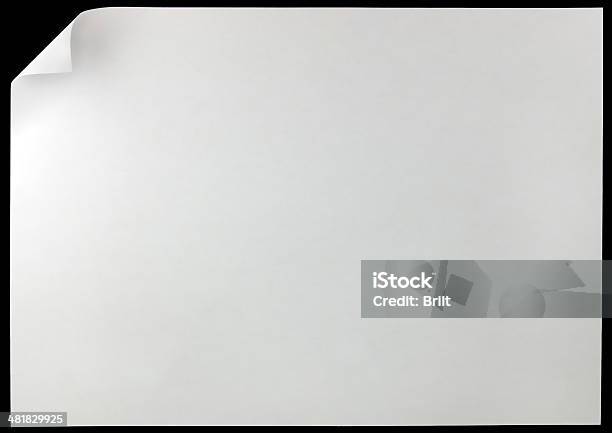 Weiße Seite Curl Isoliert Schwarz Große Horizontale Textfreiraum Hintergrund Stockfoto und mehr Bilder von Drehen