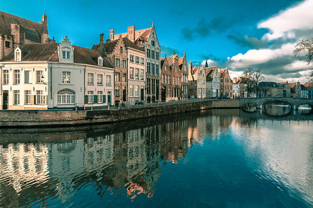 istock Bruges canal Spiegelrei, Belgium 481831840