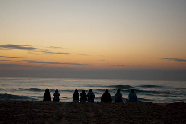 istock Group Watches Australian Sunrise 481847485