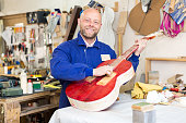 handwerker-arbeiten-mit-unvers%C3%A4uber