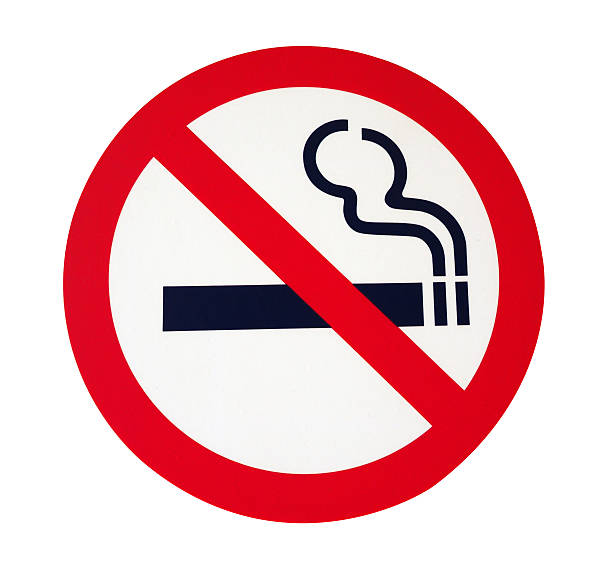 знак не курить - smoking sign стоковые фото и изображения