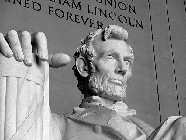 istock Abraham Lincoln - Lincoln Memorial in Washington DC 481881335
