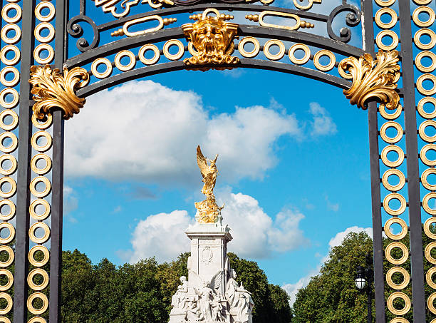 istock Victoria Memorial in London 481898951