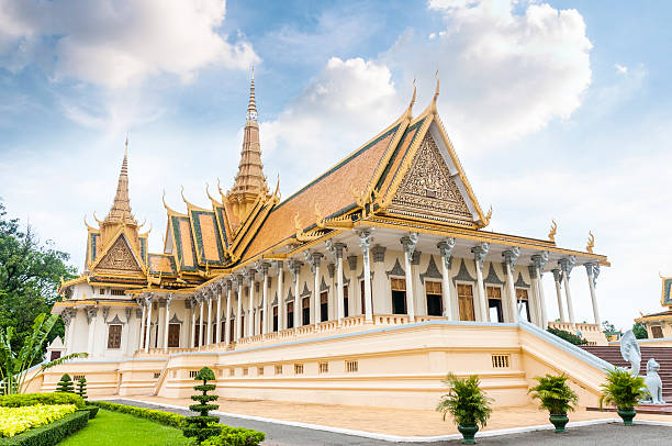 istock The Royal Palace In Phnom Penh, Cambodia 481899395