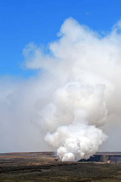 istock Hawaii Volcanoes National Park, USA 481899724
