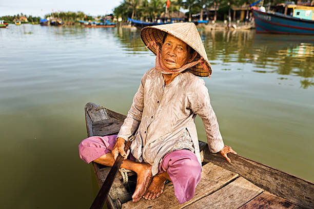 istock Vietnamese woman in a boat,  Hoi An 481910822