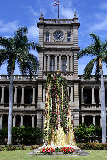estátua do rei kamehameha, honolulu, havaí - conquerer imagens e fotografias de stock