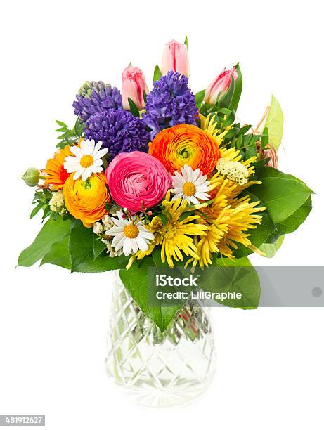 Photo libre de droit de Beau Bouquet De Fleurs De Printemps Coloré banque d'images et plus d'images libres de droit de Fleur - Flore - Fleur - Flore, Bouquet formel, Vase