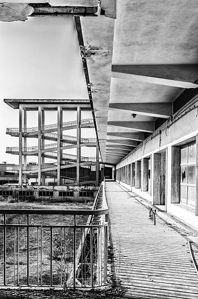 istock Old abandoned factory building 481930980