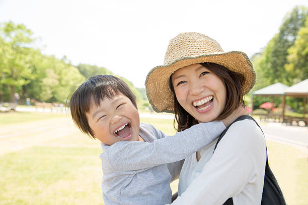 istock Japanese mother and child 481934518