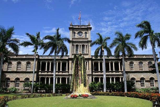 estátua do rei kamehameha, honolulu, havaí - conquerer imagens e fotografias de stock