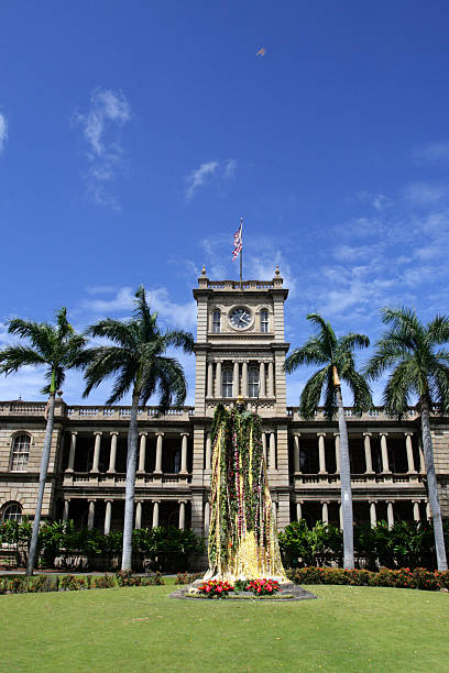 estátua do rei kamehameha, honolulu, havaí - conquerer imagens e fotografias de stock