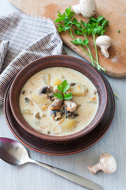 istock bowl of vegetarian mushroom soup 481959708