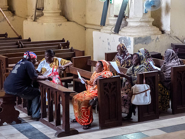 christ church stone town, zanzibar - anglican стоковые фото и изображения