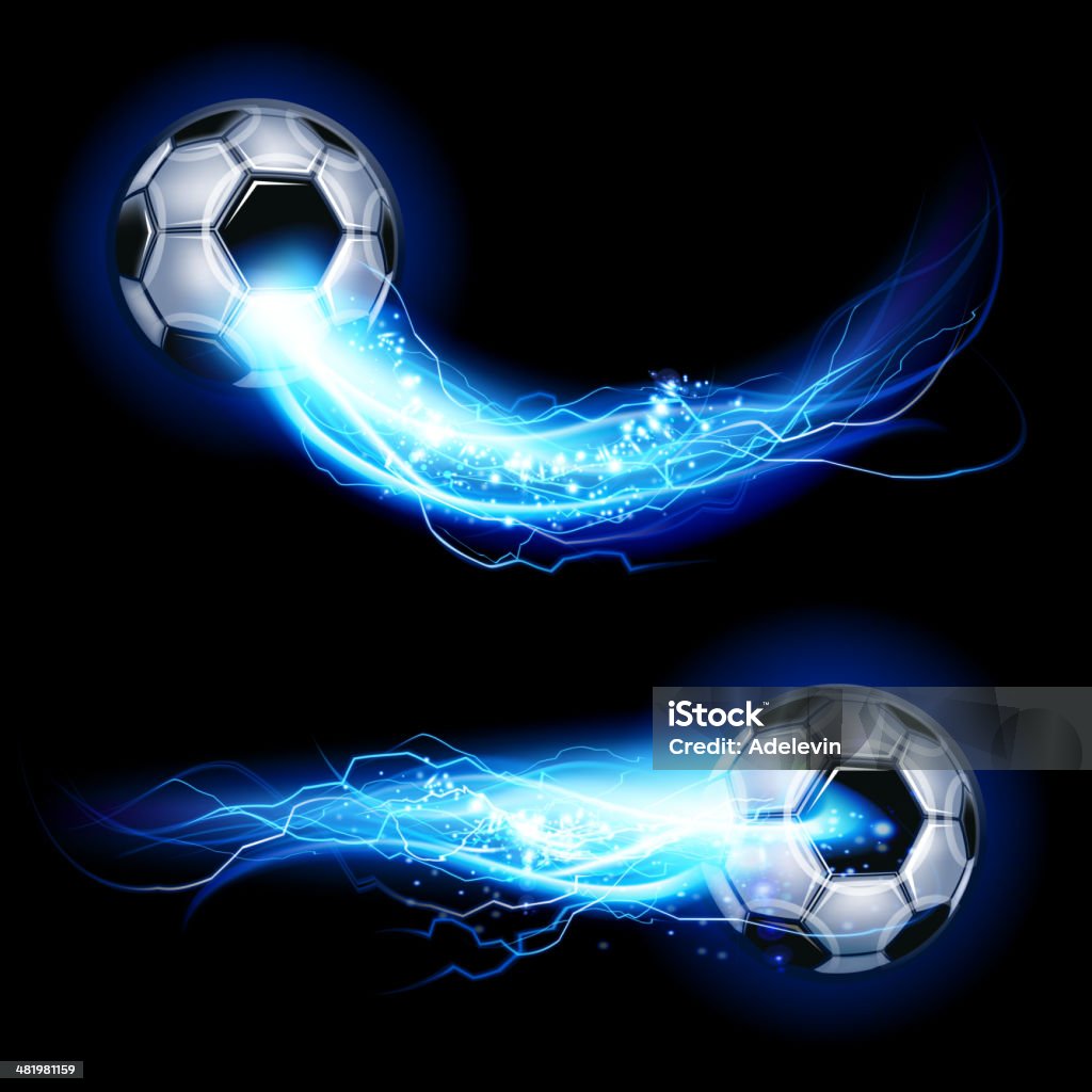 Pelota de fútbol en lightning - arte vectorial de Pelota de fútbol libre de derechos