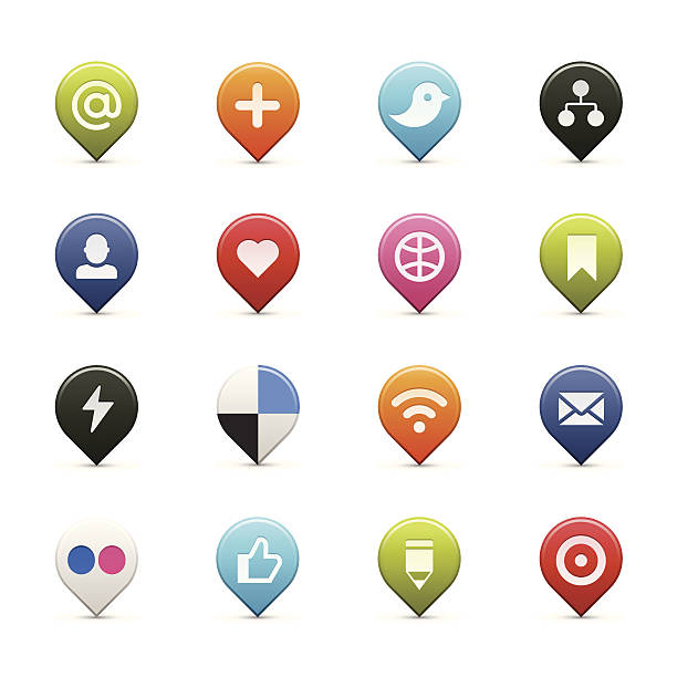illustrations, cliparts, dessins animés et icônes de icônes des médias sociaux - at symbol connection technology community