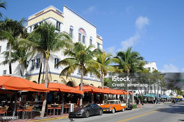 Hotels Am Ocean Drive In Miami Beach Stockfoto und mehr Bilder von Art-Deco-Bezirk - Miami - Art-Deco-Bezirk - Miami, Essen am Tisch, Florida - USA