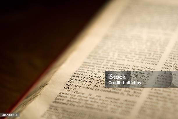 Bibel Stockfoto und mehr Bilder von 16 - 16, Johannes der Evangelist, Altes Buch
