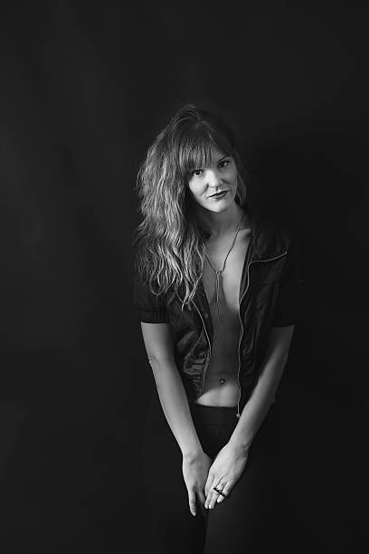istock Beauty in the dark 482007506