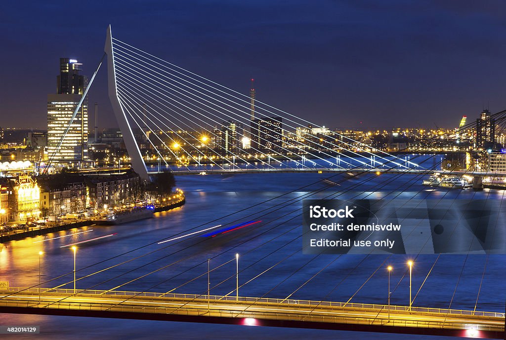 Rotterdam crepuscolo bridge - Foto stock royalty-free di Erasmo da Rotterdam