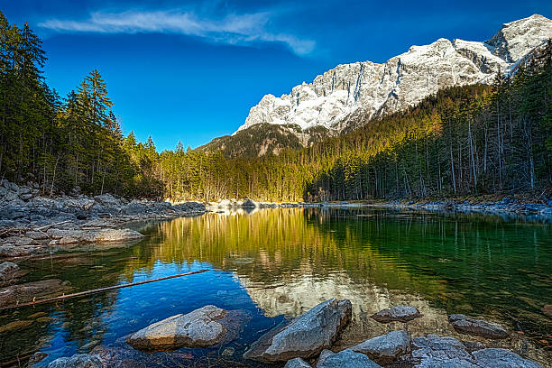 istock Frillensee lake  and Zugspitze - the highest mountain in Germany 482015722