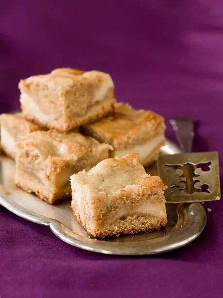 Blondie with banana on plate, selective focus